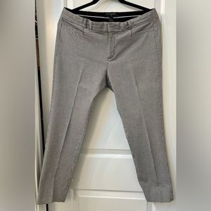 Banana Republic Sloan Fit ankle pants in black and white; Size 8 Petite